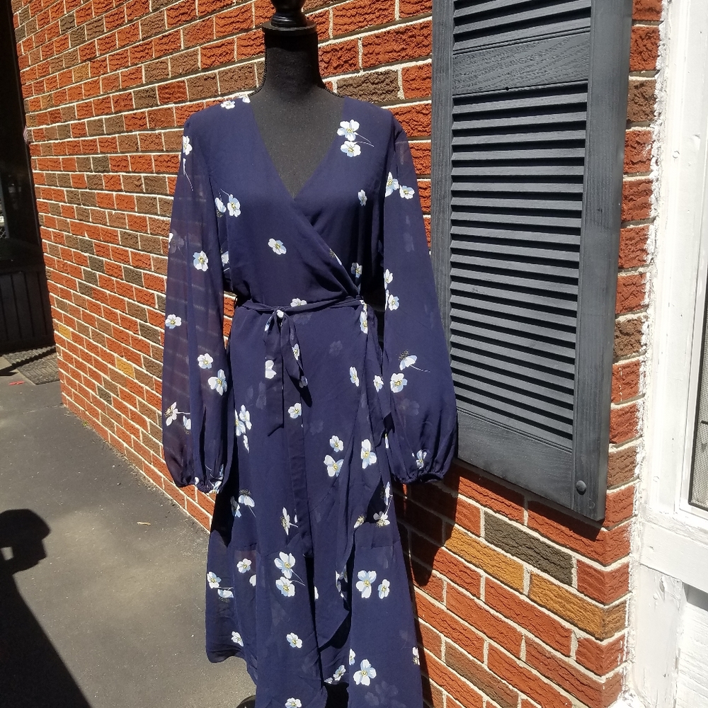 Bardot Poppy Floral Faux Wrap Chiffon Midi Dress, Navy Blue Sz 10 EUC - Picture 6 of 8